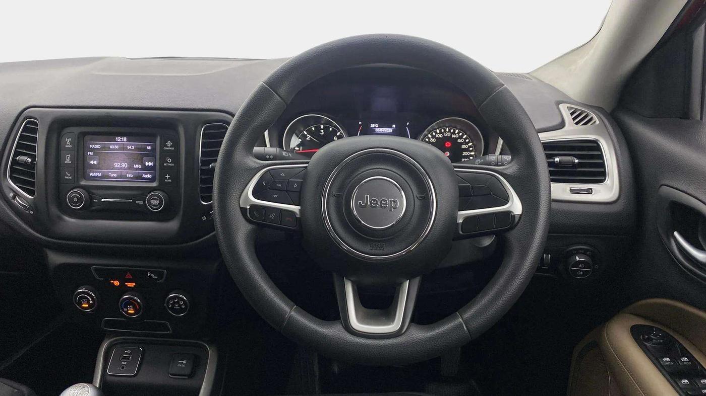 2017 Jeep Compass LONGITUDE 2.0 DIESEL, Diesel, Manual, 52,909 km, Steering Wheel Close Up