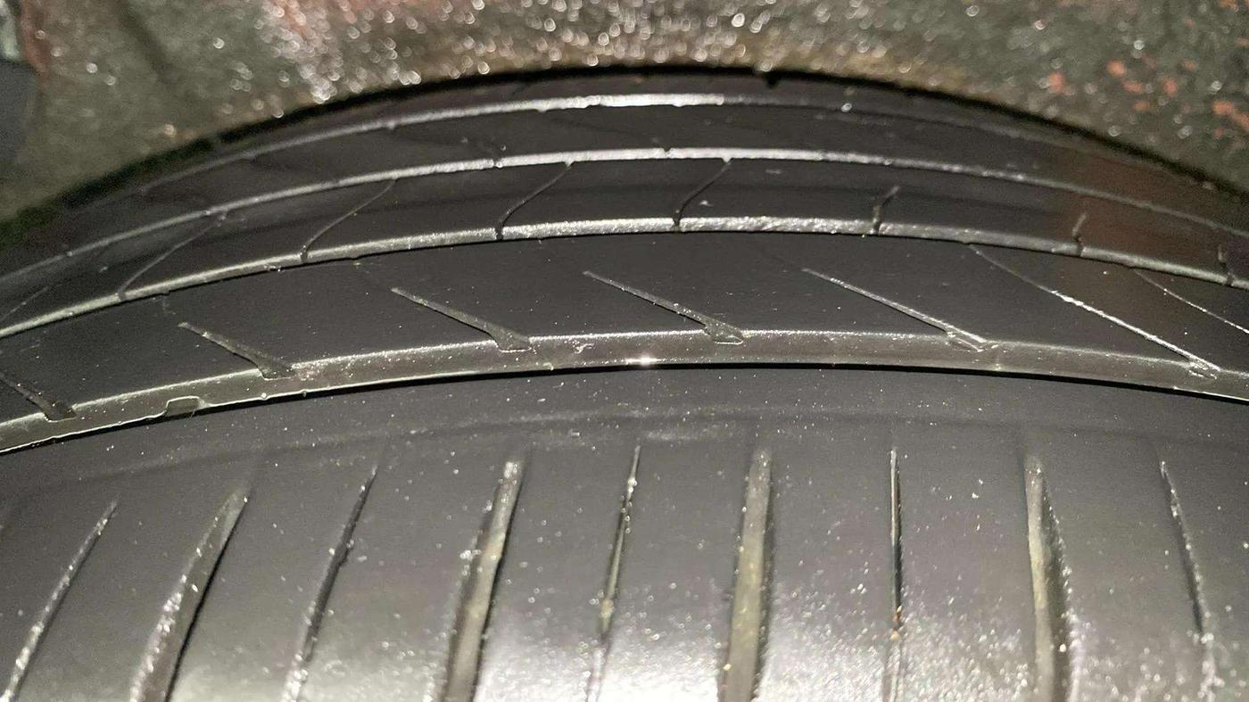 2017 Hyundai Verna 1.6 VTVT SX AT, Petrol, Automatic, 47,876 km, Right Rear Tyre Tread