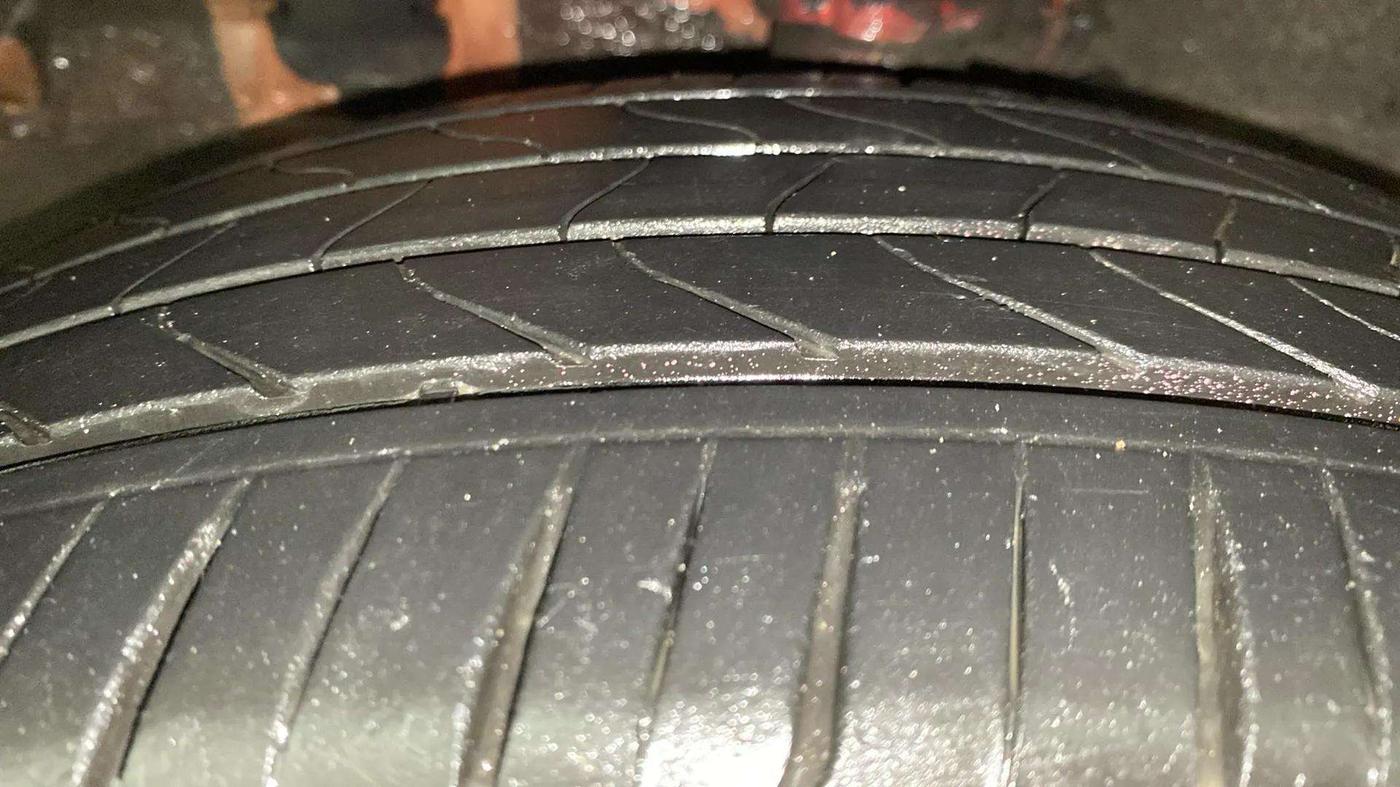 2017 Hyundai Verna 1.6 VTVT SX AT, Petrol, Automatic, 47,876 km, Left Front Tyre Tread