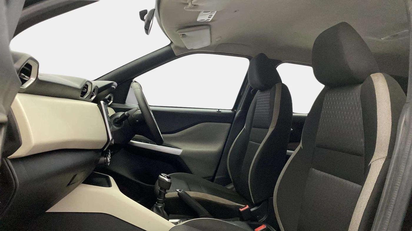 2022 Nissan MAGNITE XV MT, Petrol, Manual, 51,620 km, Right Side Front Door Cabin
