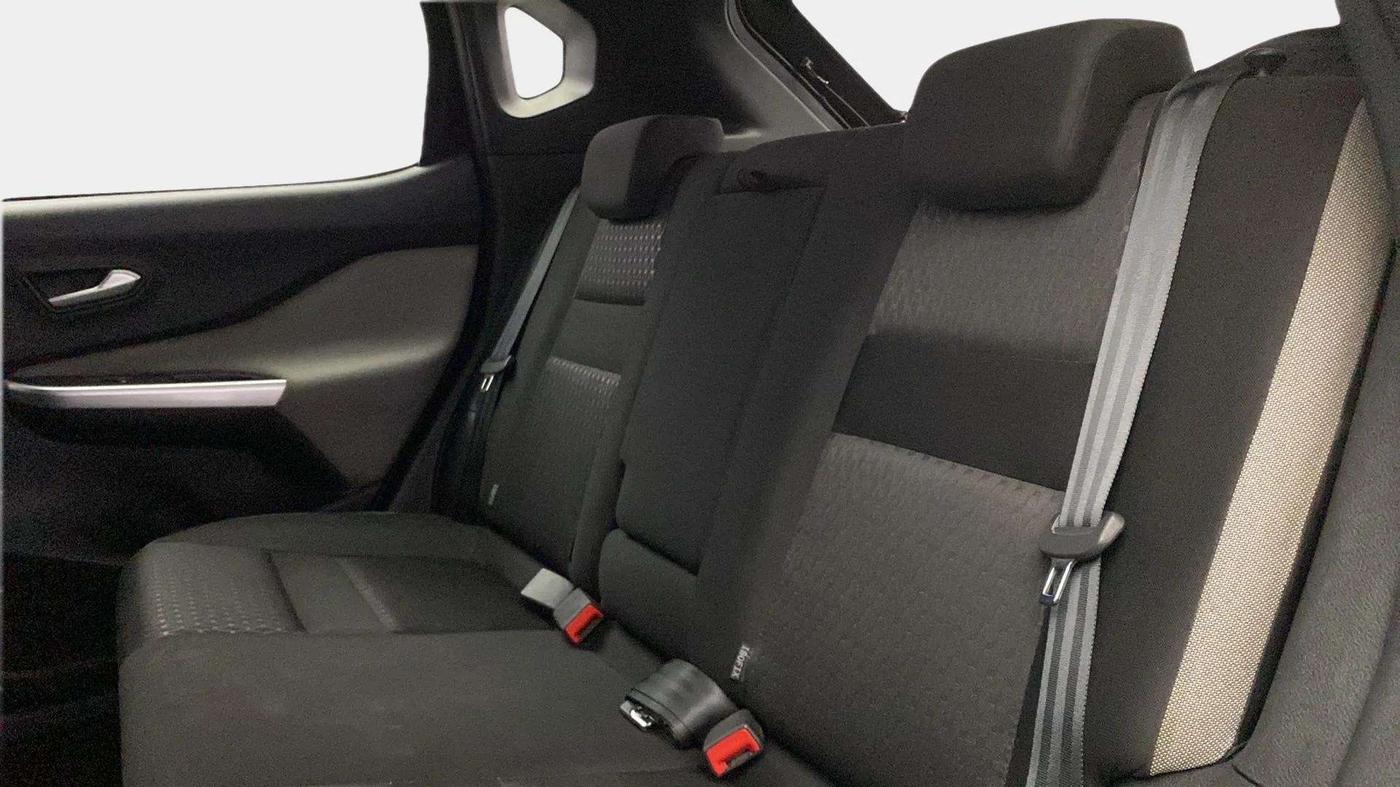 2022 Nissan MAGNITE XV MT, Petrol, Manual, 51,620 km, Right Side Rear Door Cabin