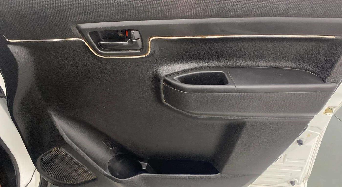 2021 Maruti S PRESSO VXI (O), Petrol, Manual, 45,227 km, Driver Side Door Panels Control