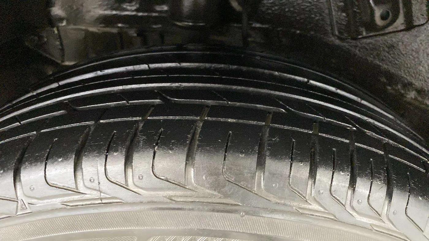 2021 Tata NEXON XZ PLUS PETROL, Petrol, Manual, 21,981 km, Right Rear Tyre Tread