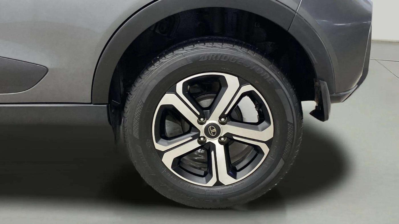 2021 Tata NEXON XZ PLUS PETROL, Petrol, Manual, 21,981 km, Left Rear Wheel