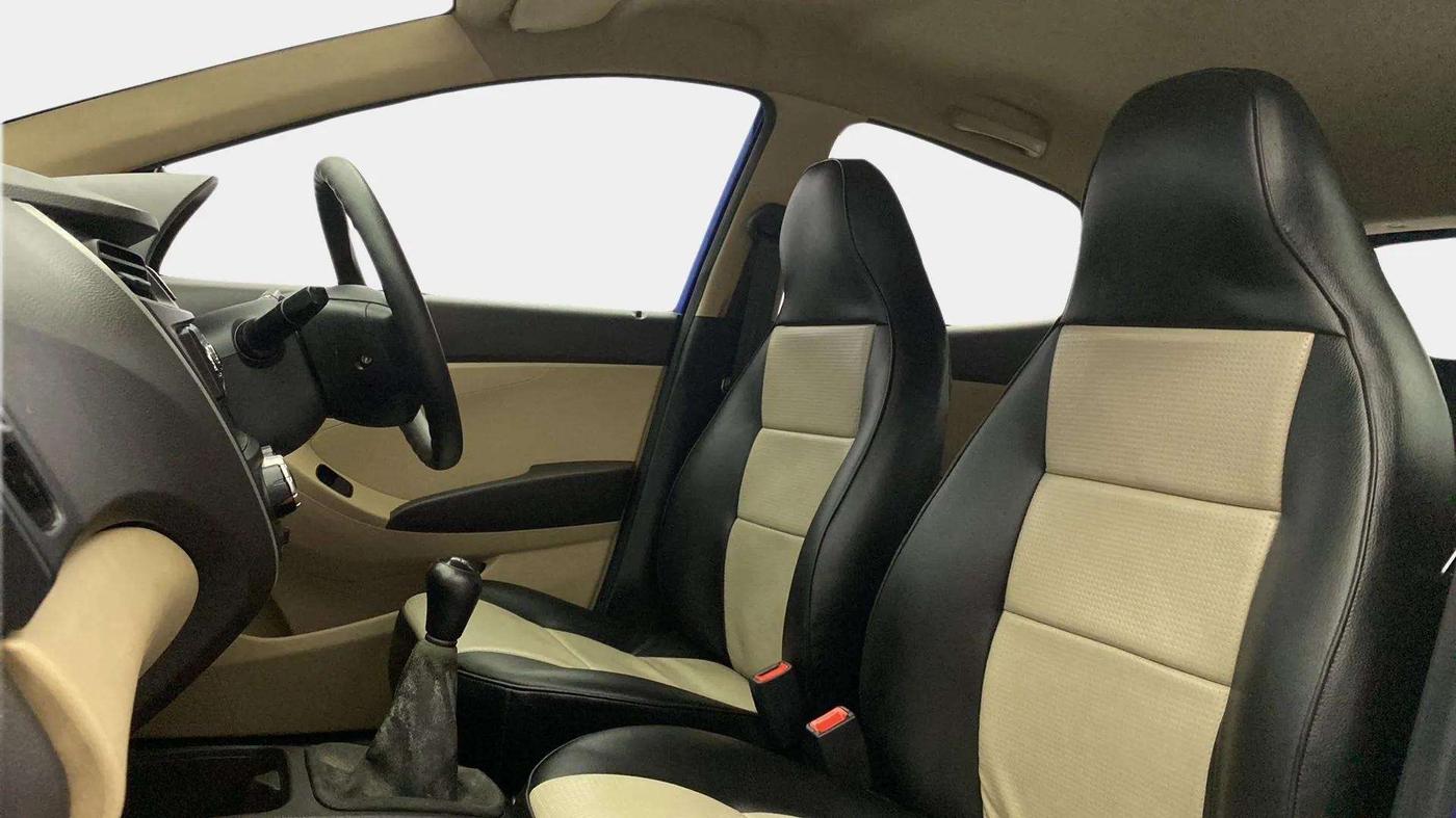 2015 Hyundai Eon ERA +, Petrol, Manual, 31,150 km, Right Side Front Door Cabin