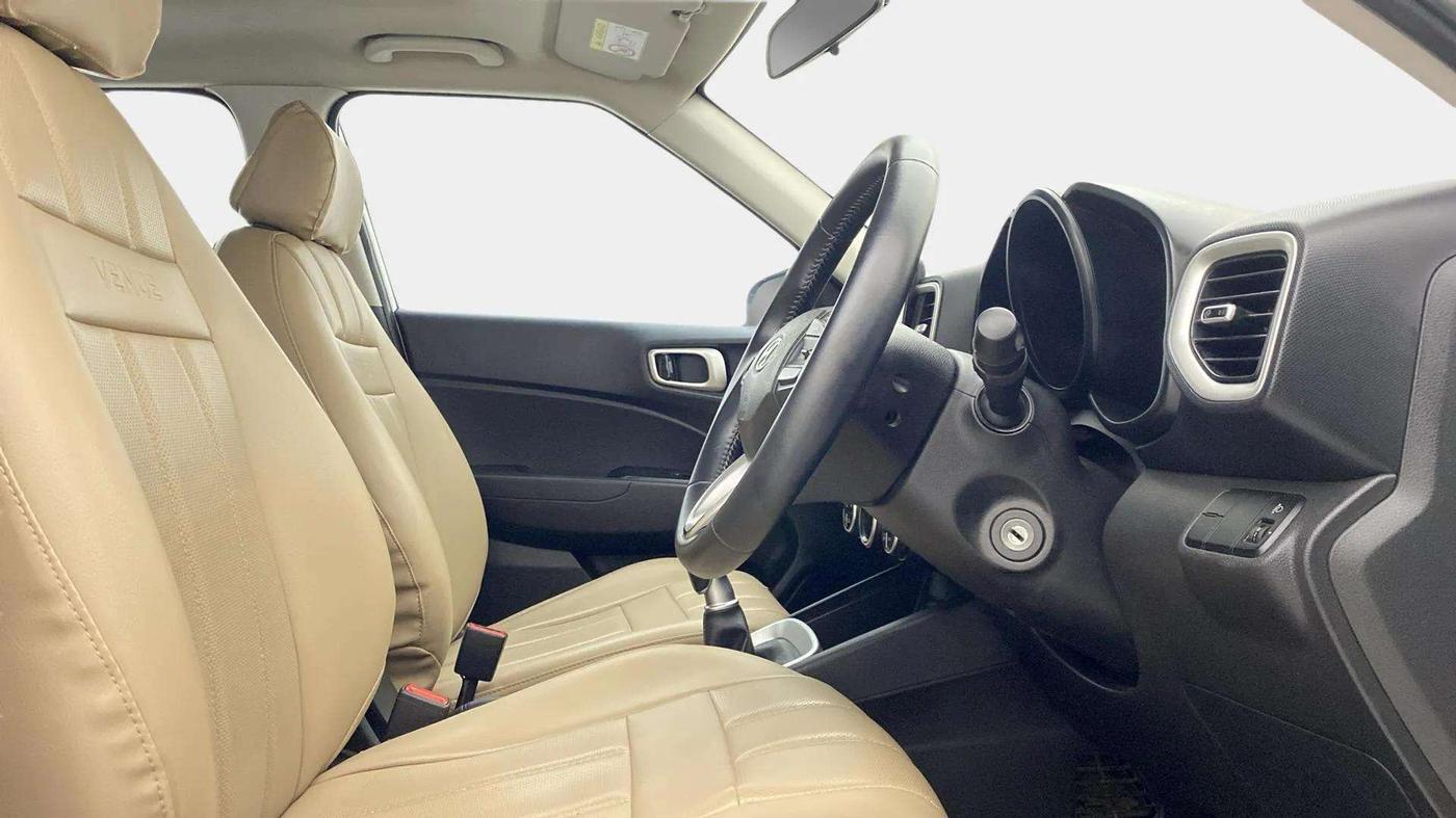 2021 Hyundai VENUE SX 1.0 TURBO, Petrol, Manual, 50,392 km, Right Side Front Door Cabin