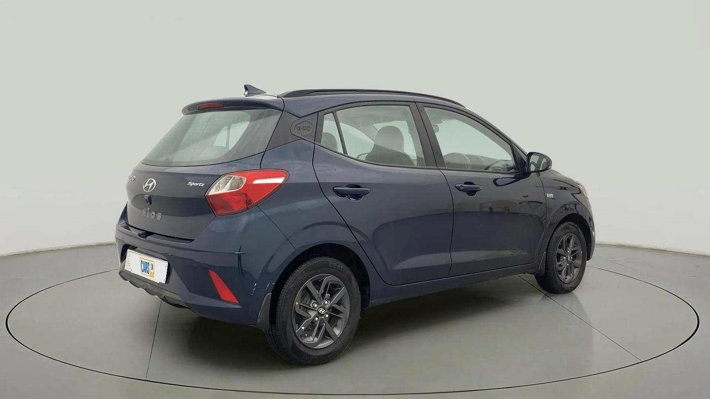 2021 Hyundai GRAND I10 NIOS SPORTZ AMT 1.2 KAPPA VTVT, Petrol, Automatic, 55,335 km, Right Back Diagonal
