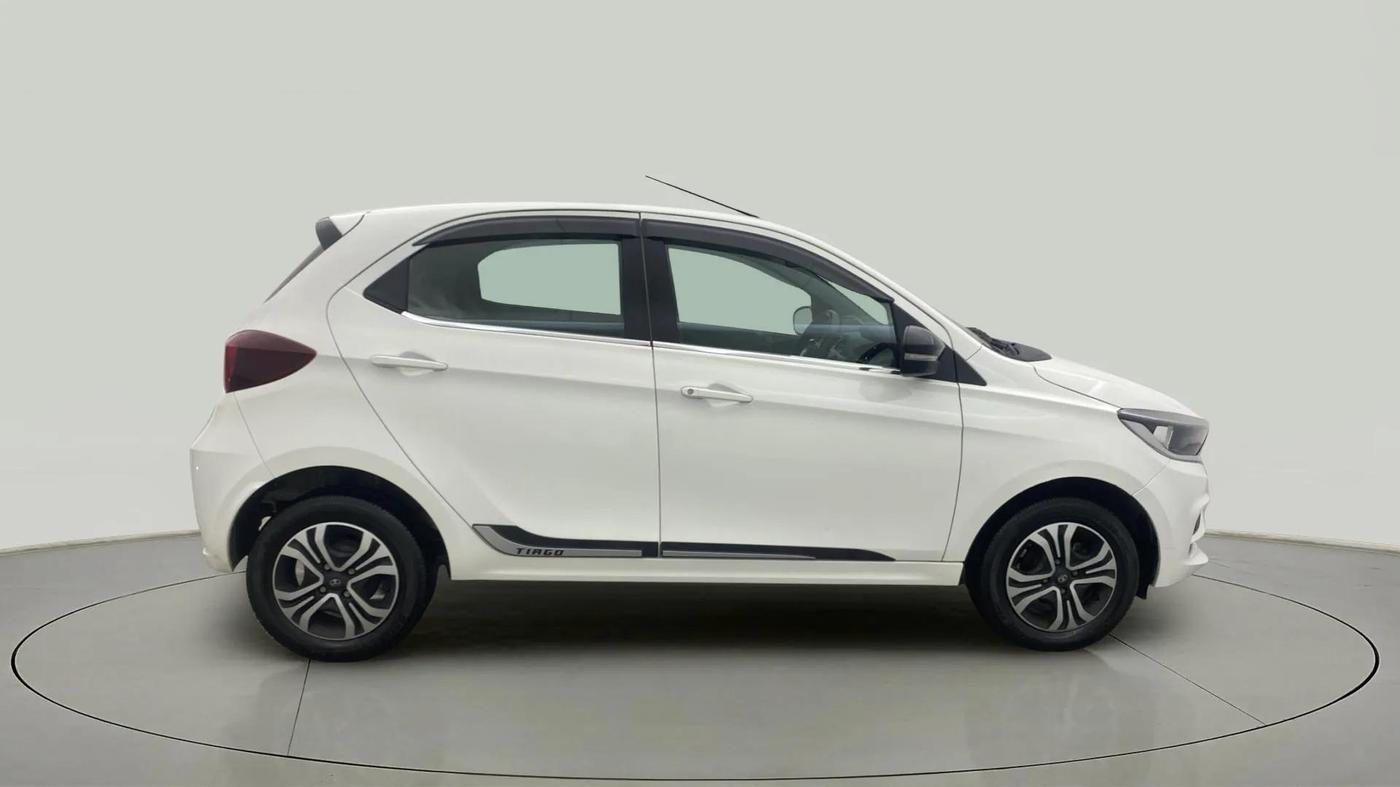 2024 Tata Tiago XT Rhythm CNG, CNG, Manual, 22,686 km, Right Side View