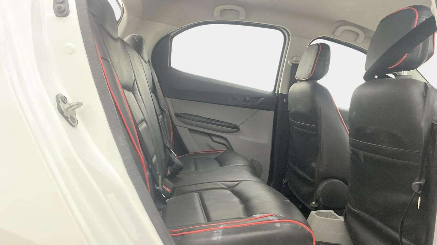 2024 Tata Tiago XT Rhythm CNG, CNG, Manual, 22,686 km, Right Side Rear Door Cabin