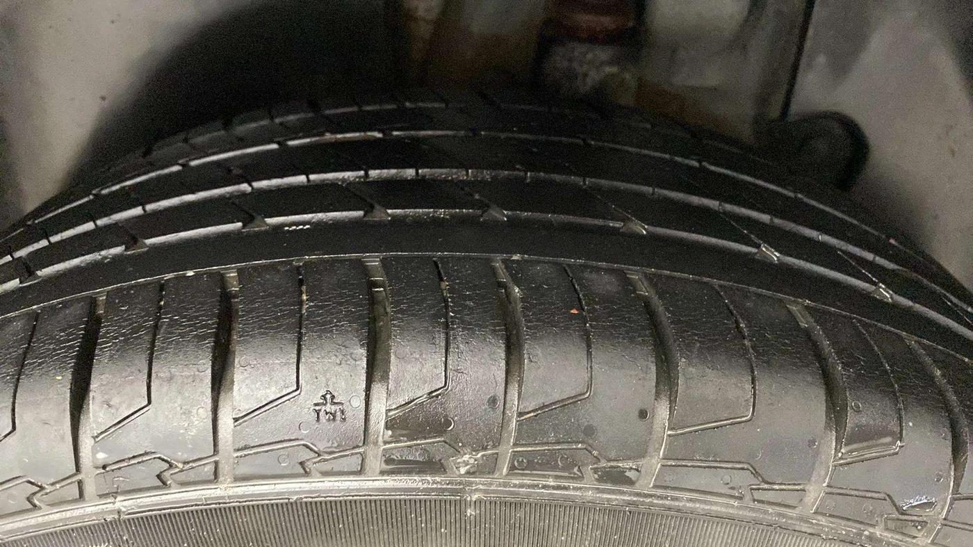 2021 KIA SELTOS GTX PLUS AT 1.5 DIESEL, Diesel, Automatic, 22,916 km, Left Rear Tyre Tread