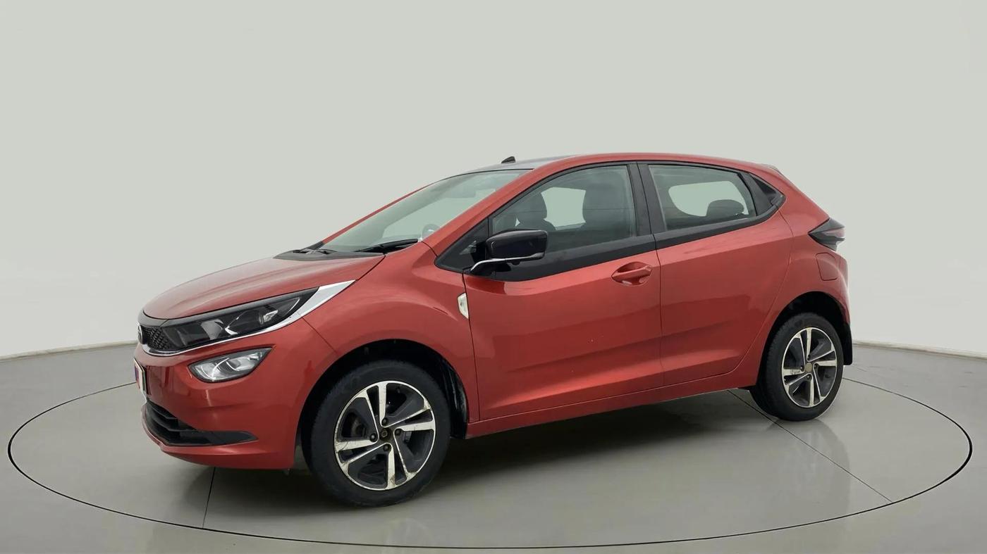 2022 Tata ALTROZ XZ PLUS PETROL, Petrol, Manual, 17,953 km, Left Front Diagonal