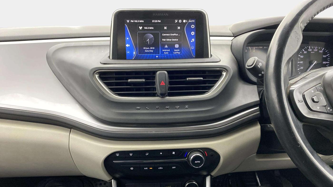 2022 Tata ALTROZ XZ PLUS PETROL, Petrol, Manual, 17,953 km, Air Conditioner