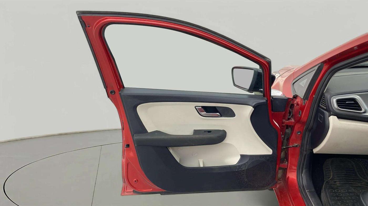 2022 Tata ALTROZ XZ PLUS PETROL, Petrol, Manual, 17,953 km, LHS Front Door