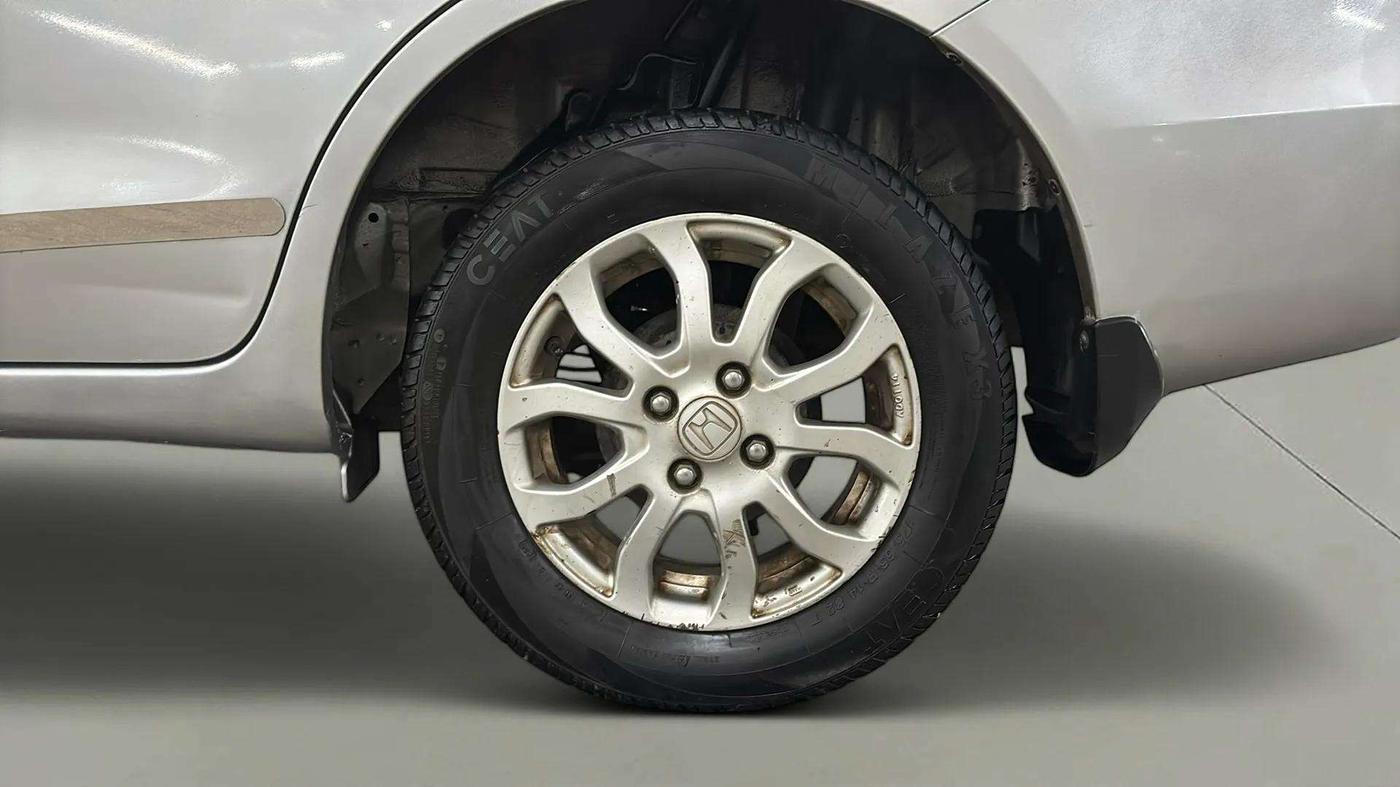 2014 Honda Amaze 1.2L I-VTEC VX, Petrol, Manual, 60,661 km, Left Rear Wheel