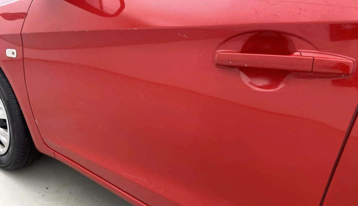 2016 Honda Brio S MT, Petrol, Manual, 78,571 km, Front passenger door - Minor scratches
