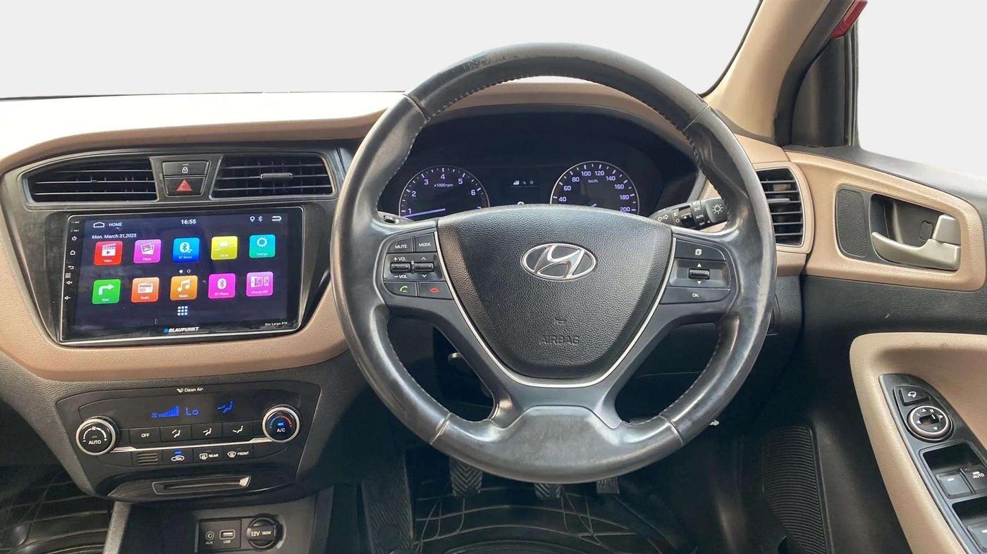 2016 Hyundai Elite i20 ASTA 1.2, Petrol, Manual, 77,283 km, Steering Wheel Close Up