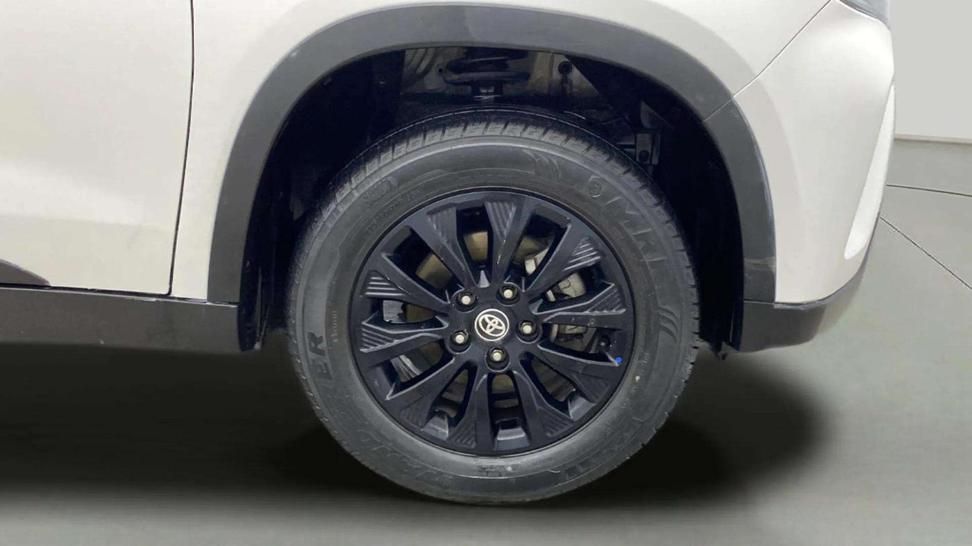 2021 Toyota URBAN CRUISER HIGH GRADE MT, Petrol, Manual, 28,802 km, Right Front Wheel