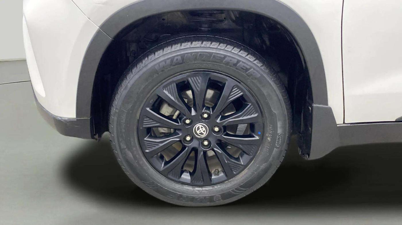 2021 Toyota URBAN CRUISER HIGH GRADE MT, Petrol, Manual, 28,802 km, Left Front Wheel
