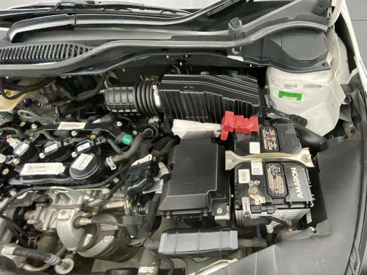 2021 Tata ALTROZ XT PETROL, Petrol, Manual, 12,428 km, Engine View - Left