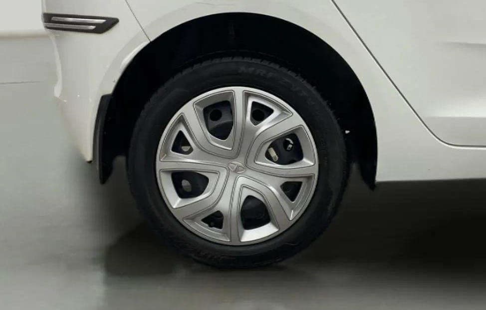 2021 Tata ALTROZ XT PETROL, Petrol, Manual, 12,428 km, Right Rear Wheel