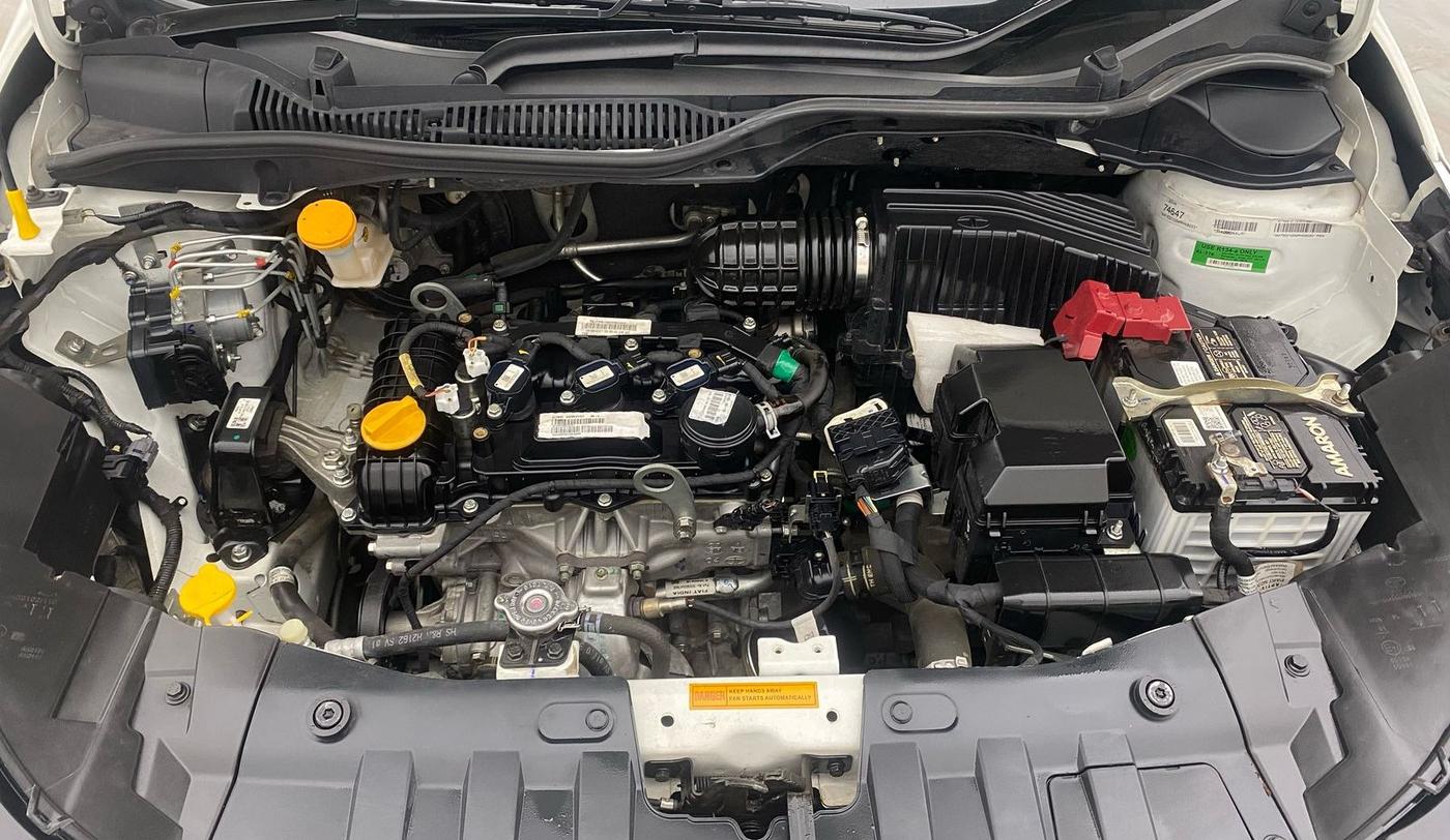 2021 Tata ALTROZ XT PETROL, Petrol, Manual, 12,428 km, Engine View