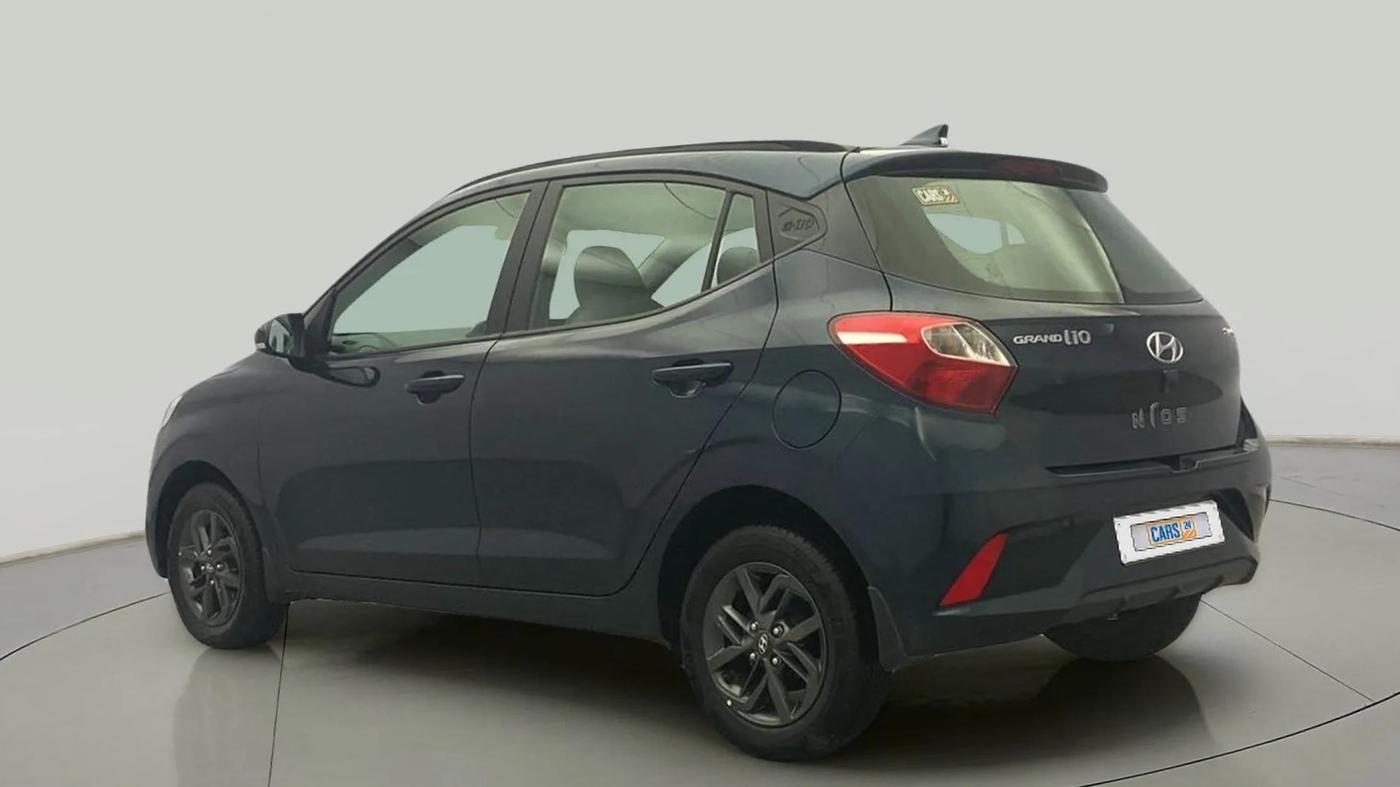 2020 Hyundai GRAND I10 NIOS SPORTZ AMT 1.2 KAPPA VTVT, Petrol, Automatic, 15,334 km, Left Back Diagonal