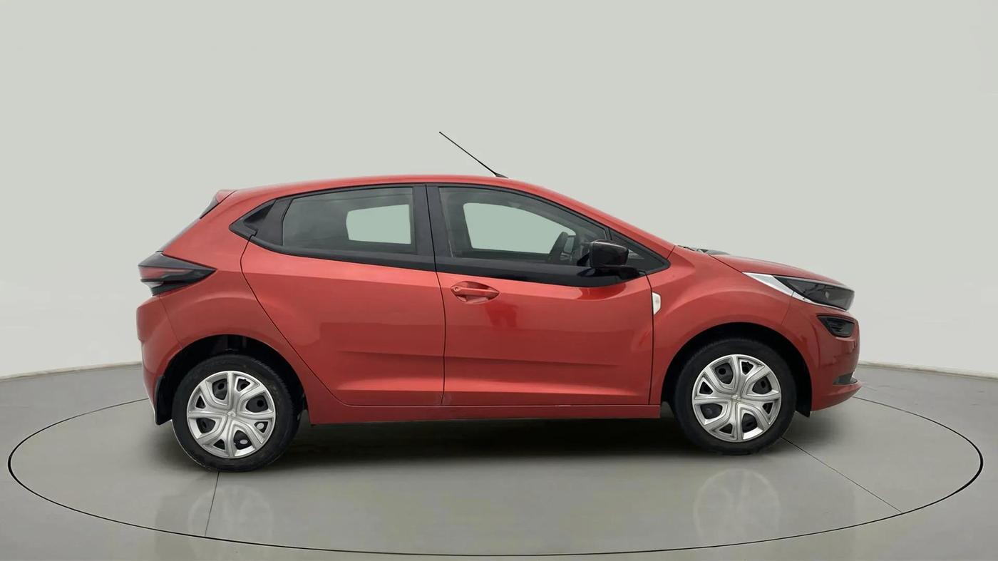 2022 Tata ALTROZ XM PLUS PETROL, Petrol, Manual, 24,657 km, Right Side View