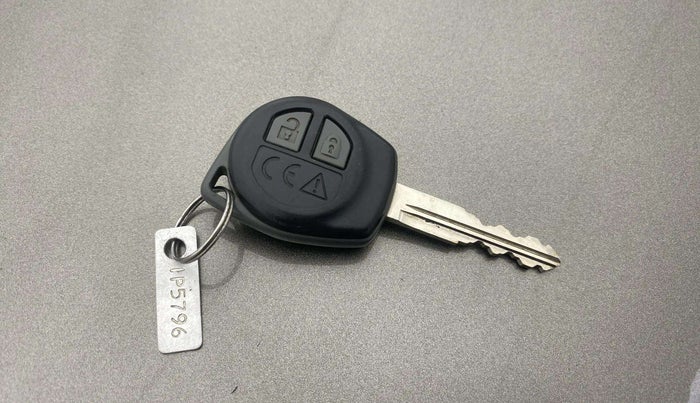 2020 Maruti Swift VXI, Petrol, Manual, 20,832 km, Key Close Up