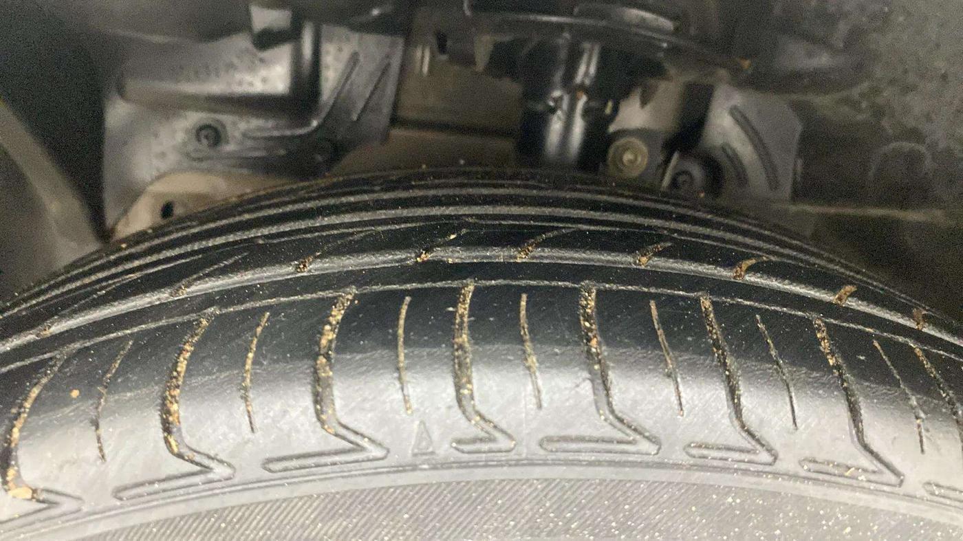 2018 Ford FREESTYLE TREND 1.2 PETROL, Petrol, Manual, 86,525 km, Left Front Tyre Tread