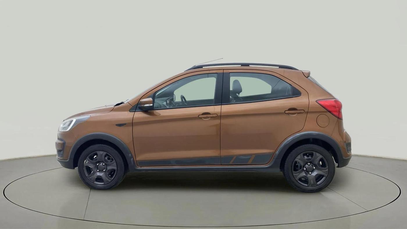 2018 Ford FREESTYLE TREND 1.2 PETROL, Petrol, Manual, 86,525 km, Left Side