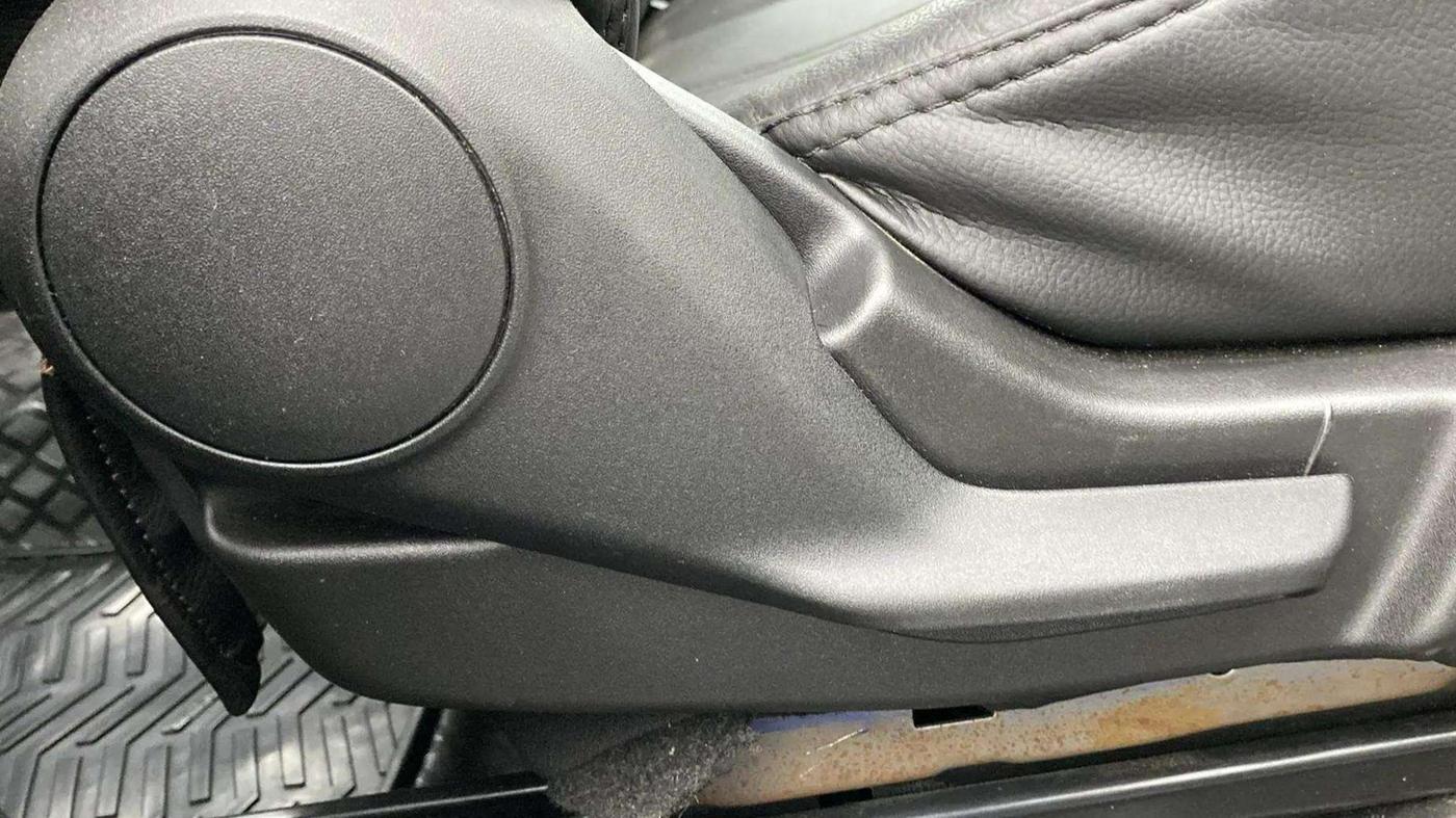 2020 Maruti IGNIS ZETA 1.2 AMT, Petrol, Automatic, 20,837 km, Driver Side Adjustment Panel