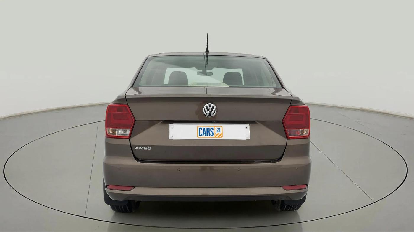2018 Volkswagen Ameo HIGHLINE PLUS 1.0L 16 ALLOY, Petrol, Manual, 63,911 km, Back/Rear