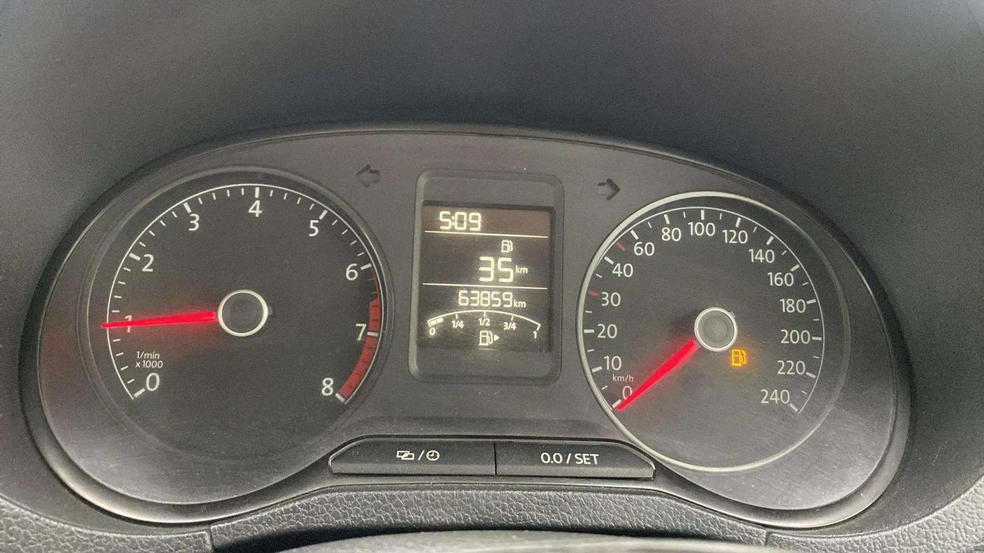 2018 Volkswagen Ameo HIGHLINE PLUS 1.0L 16 ALLOY, Petrol, Manual, 63,911 km, Odometer Image