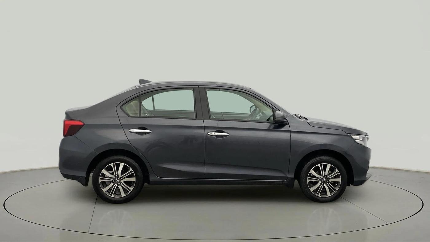 2022 Honda Amaze 1.2L I-VTEC VX CVT, Petrol, Automatic, 25,939 km, Right Side View