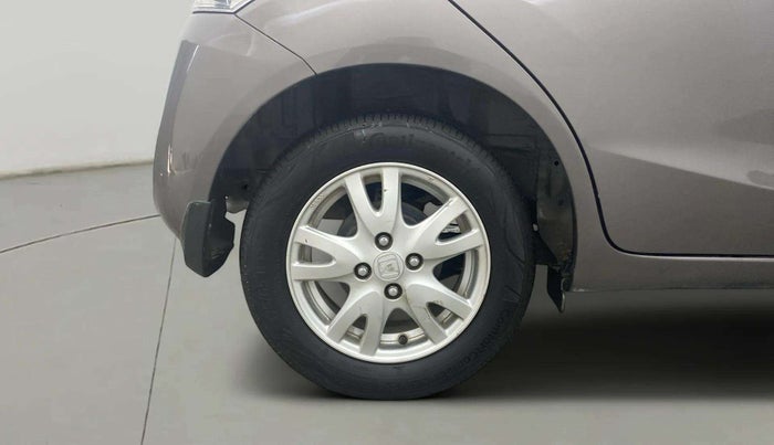 2016 Honda Brio VX MT, Petrol, Manual, 89,877 km, Right Rear Wheel
