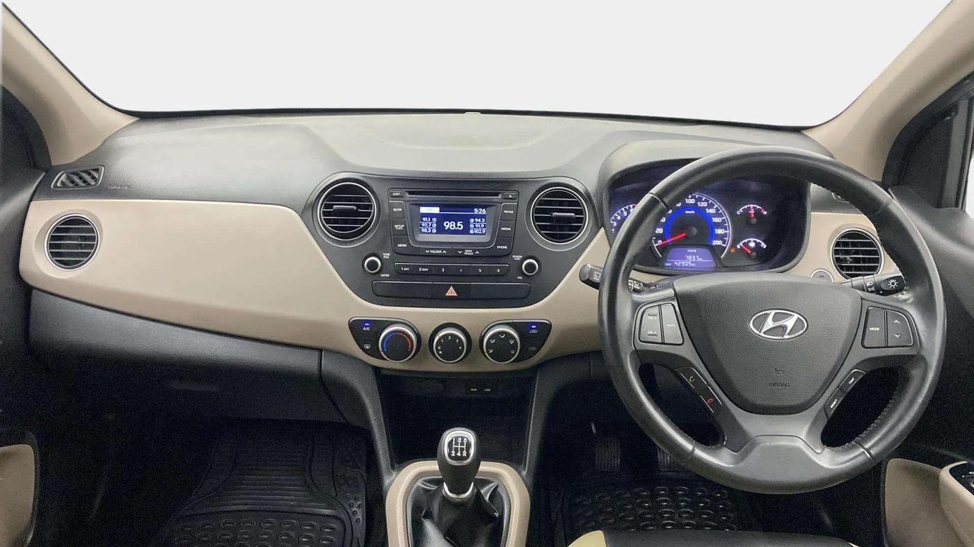 2014 Hyundai Grand i10 ASTA (O) 1.2 KAPPA VTVT, Petrol, Manual, 42,884 km, Dashboard