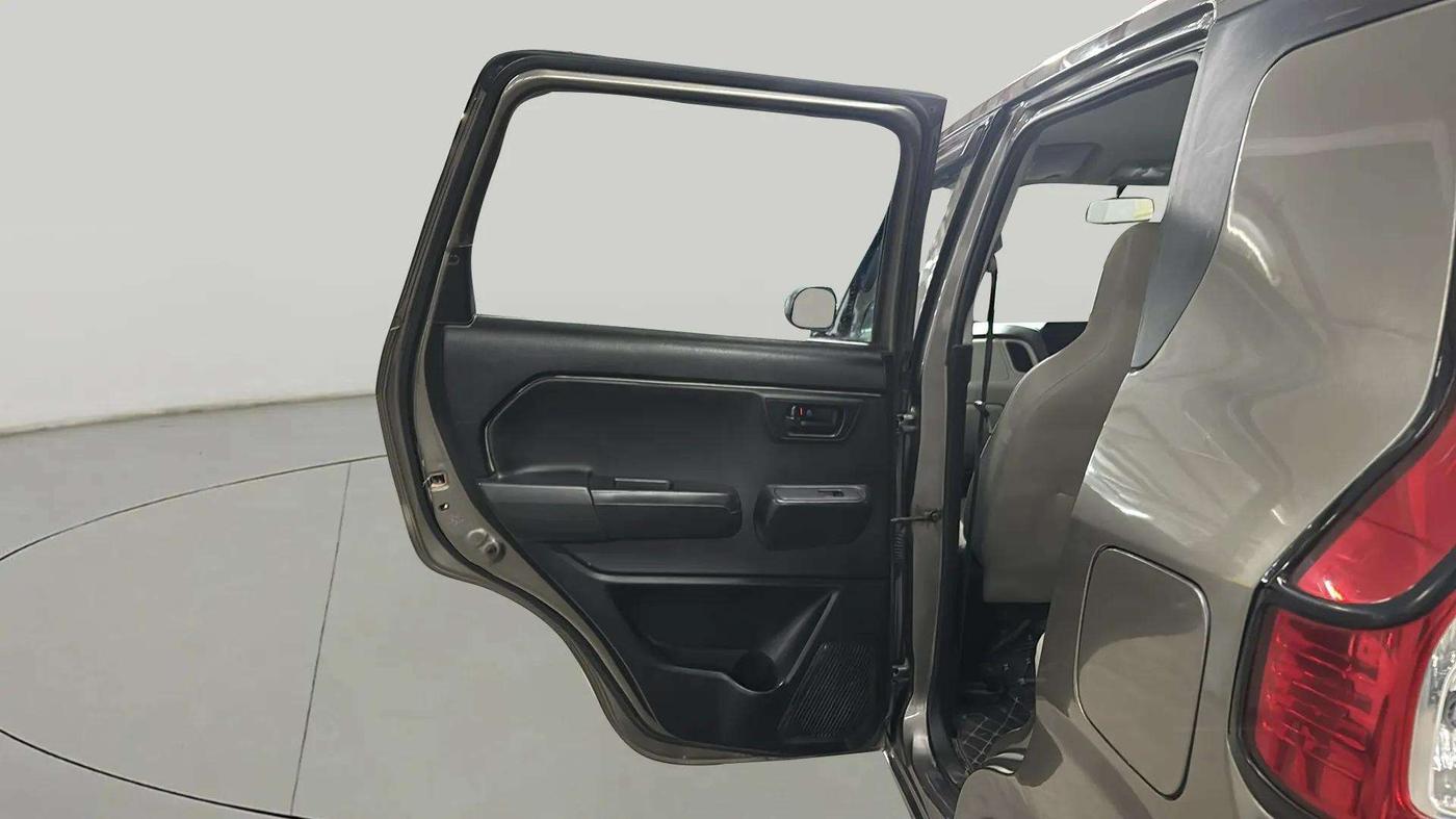 2021 Maruti New Wagon-R LXI (O) 1.0, CNG, Manual, 93,533 km, LHS Rear Door