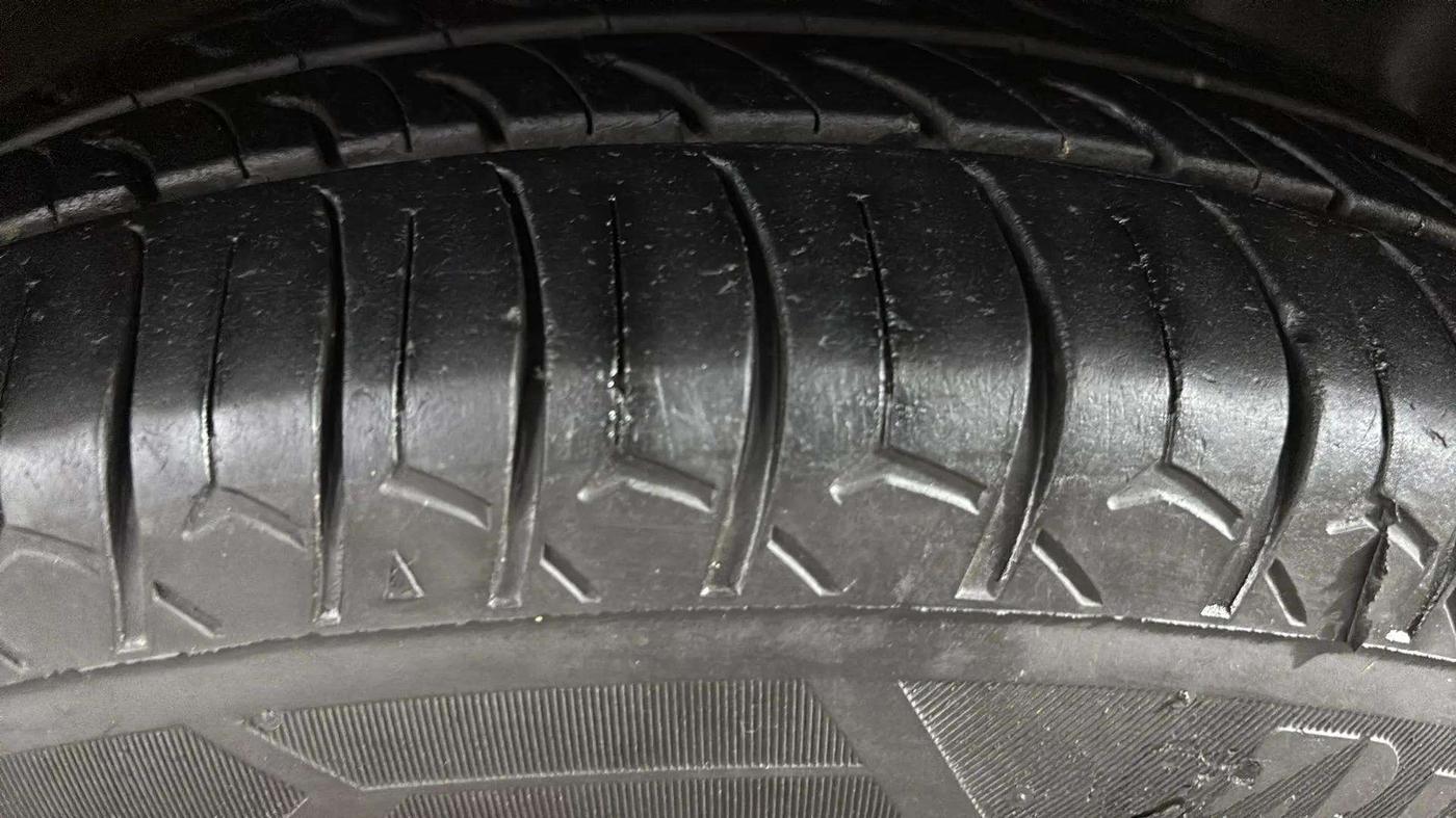 2021 Maruti New Wagon-R LXI (O) 1.0, CNG, Manual, 93,533 km, Right Front Tyre Tread