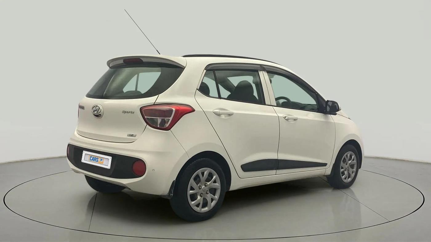 2019 Hyundai Grand i10 SPORTZ 1.2 KAPPA VTVT, Petrol, Manual, 73,541 km, Right Back Diagonal