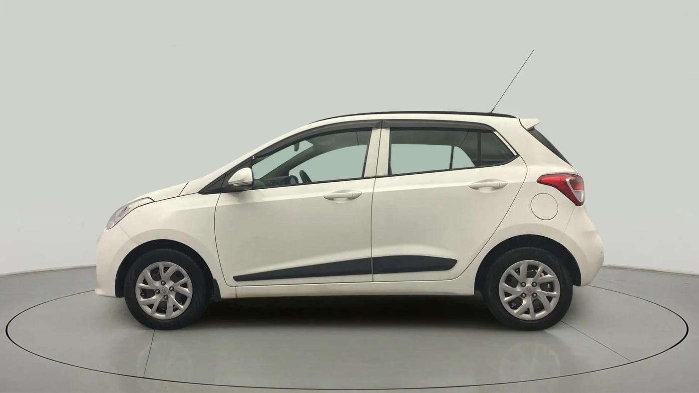 2019 Hyundai Grand i10 SPORTZ 1.2 KAPPA VTVT, Petrol, Manual, 73,541 km, Left Side