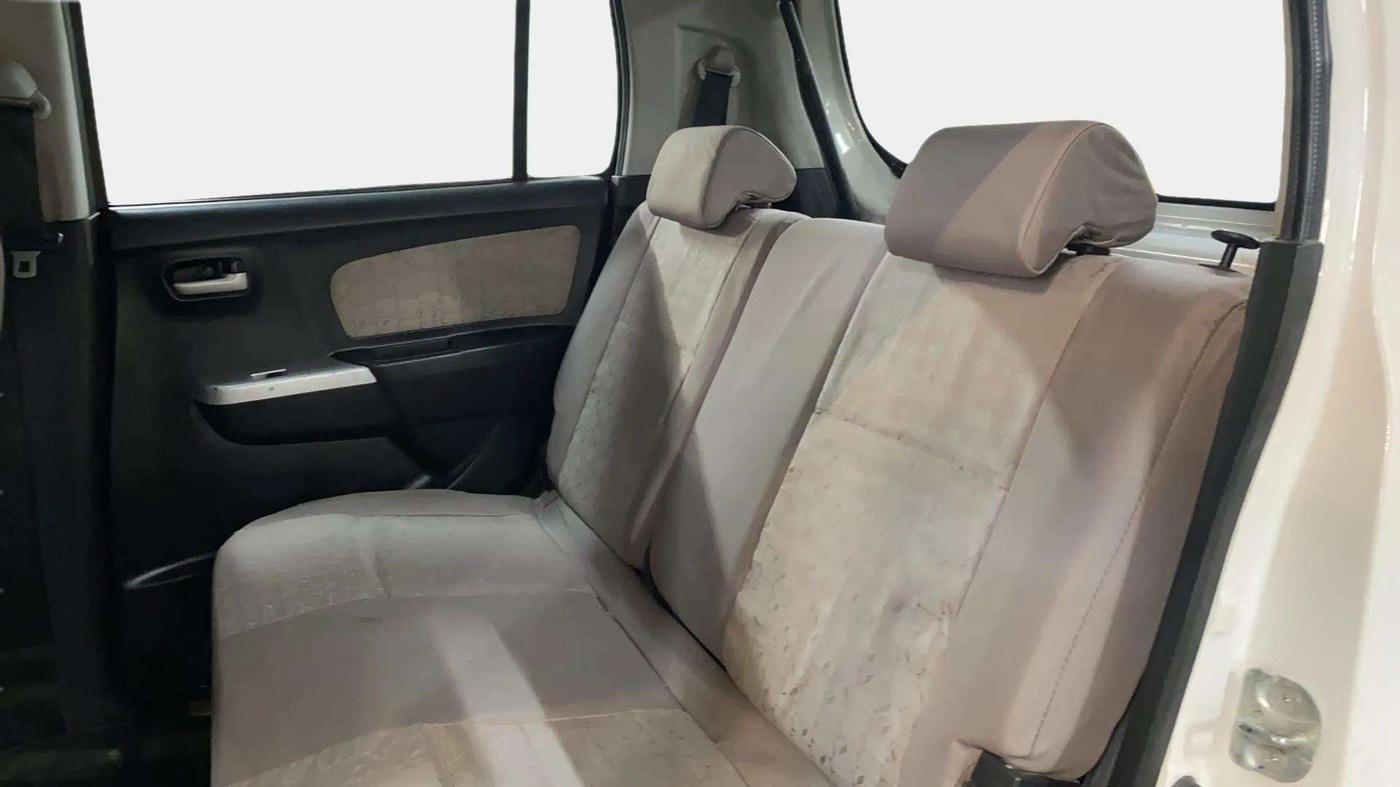 2015 Maruti Wagon R 1.0 VXI, Petrol, Manual, 60,558 km, Right Side Rear Door Cabin