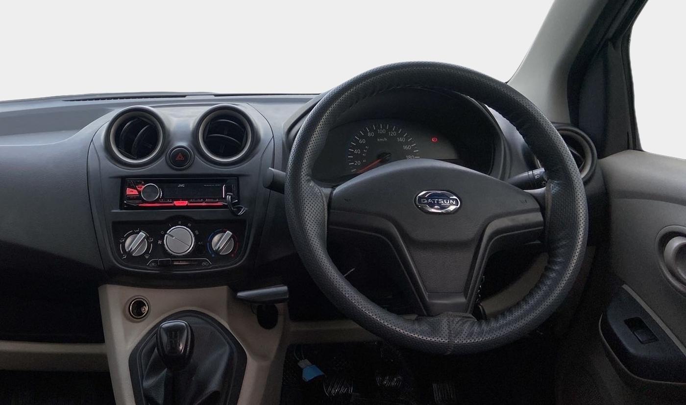2016 Datsun Go Plus T (O), Petrol, Manual, 53,750 km, Steering Wheel Close Up