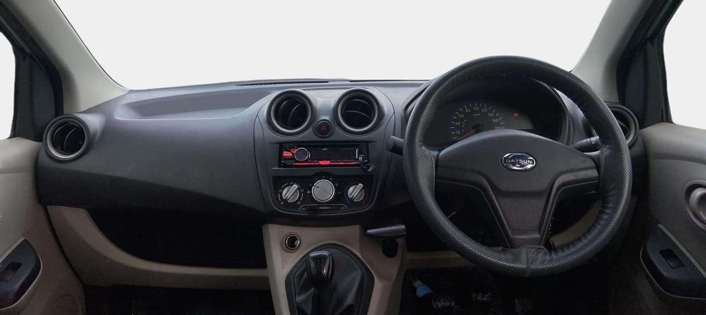 2016 Datsun Go Plus T (O), Petrol, Manual, 53,750 km, Dashboard