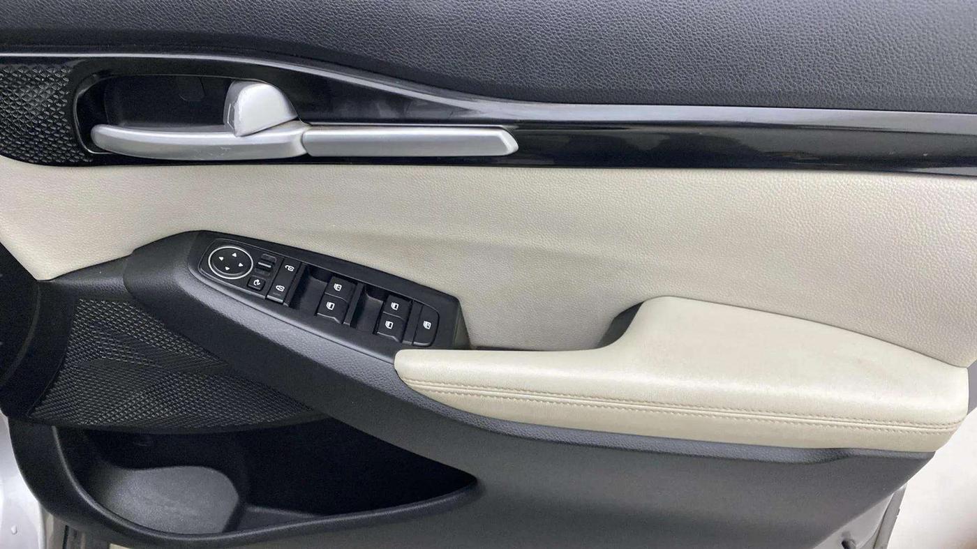 2019 KIA SELTOS HTX 1.5 PETROL, Petrol, Manual, 90,620 km, Driver Side Door Panels Control
