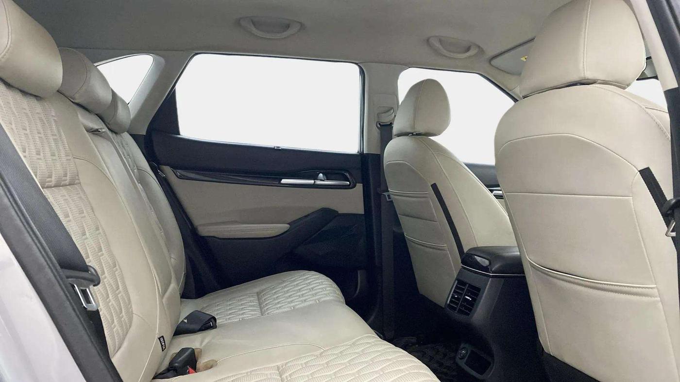 2019 KIA SELTOS HTX 1.5 PETROL, Petrol, Manual, 90,620 km, Right Side Rear Door Cabin