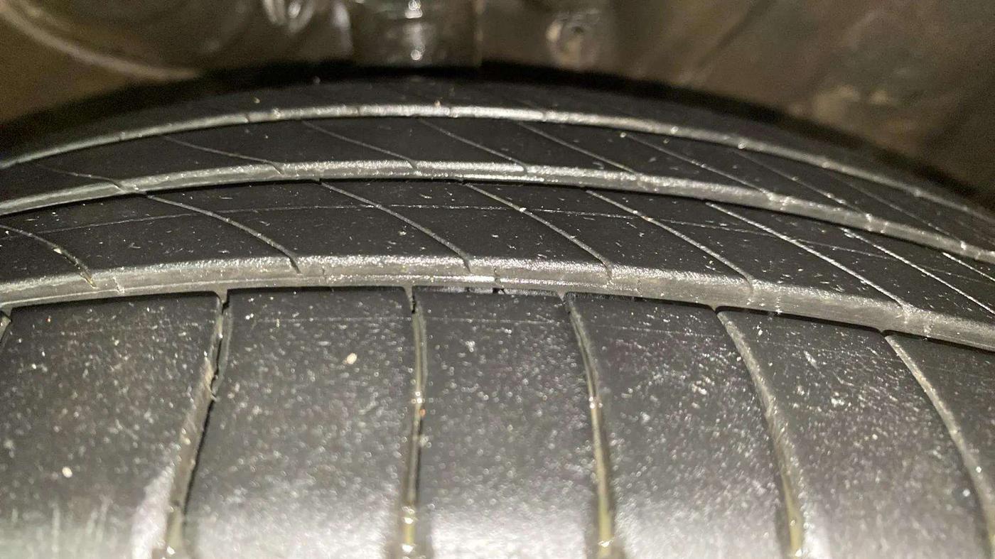 2019 KIA SELTOS HTX 1.5 PETROL, Petrol, Manual, 90,620 km, Right Front Tyre Tread