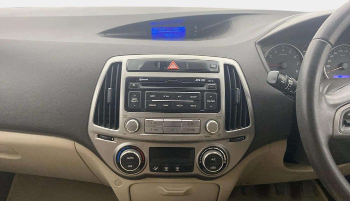2014 Hyundai i20 SPORTZ 1.2, Petrol, Manual, 22,794 km, Air Conditioner