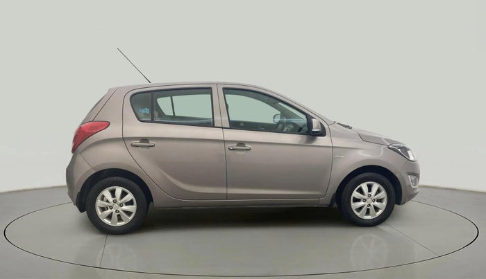 2014 Hyundai i20 SPORTZ 1.2, Petrol, Manual, 22,794 km, Right Side View