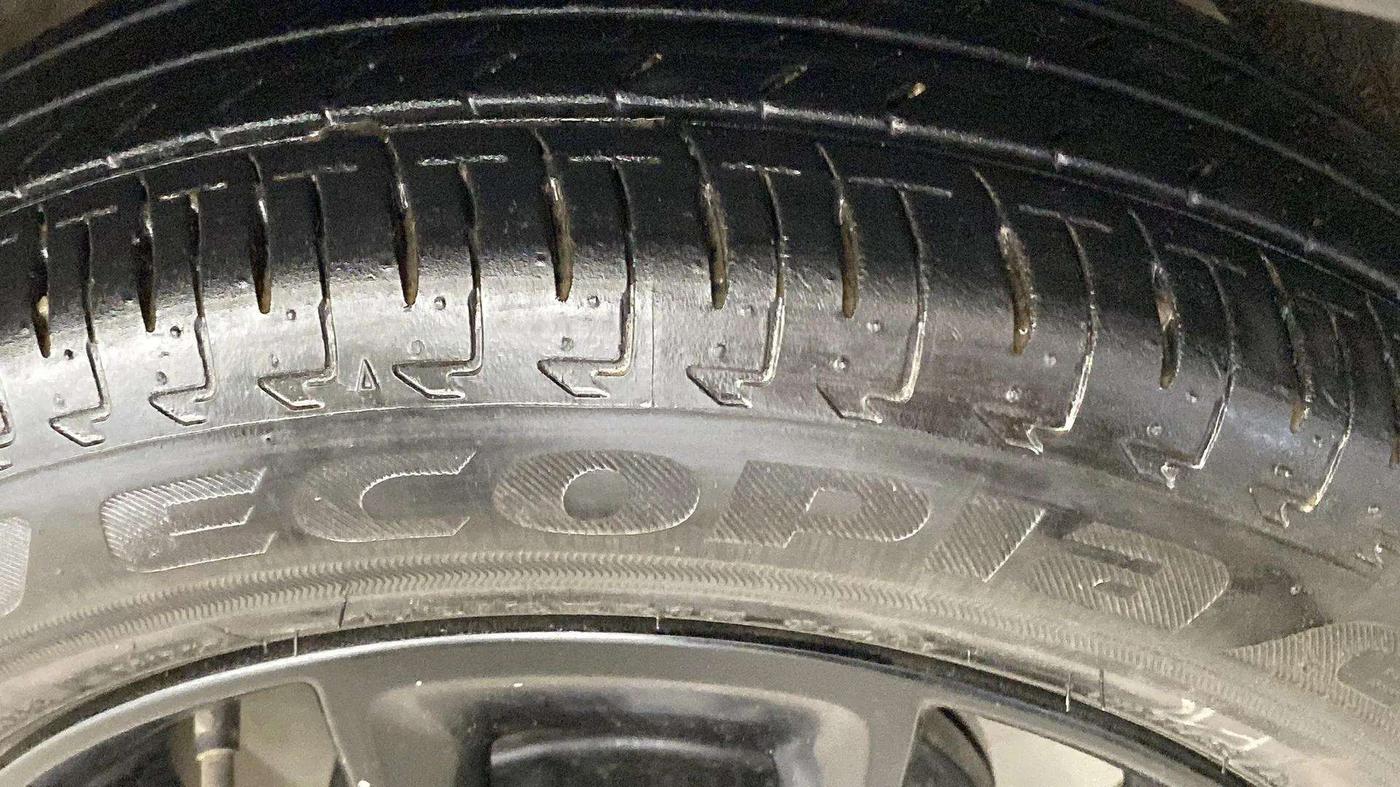 2023 Maruti IGNIS ZETA 1.2 AMT, Petrol, Automatic, 11,492 km, Right Rear Tyre Tread