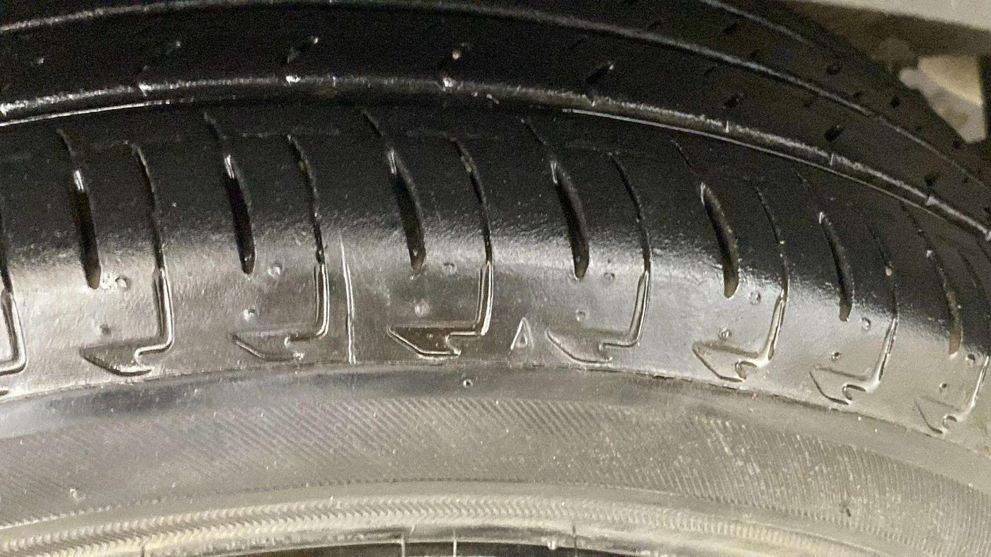 2023 Maruti IGNIS ZETA 1.2 AMT, Petrol, Automatic, 11,492 km, Left Front Tyre Tread